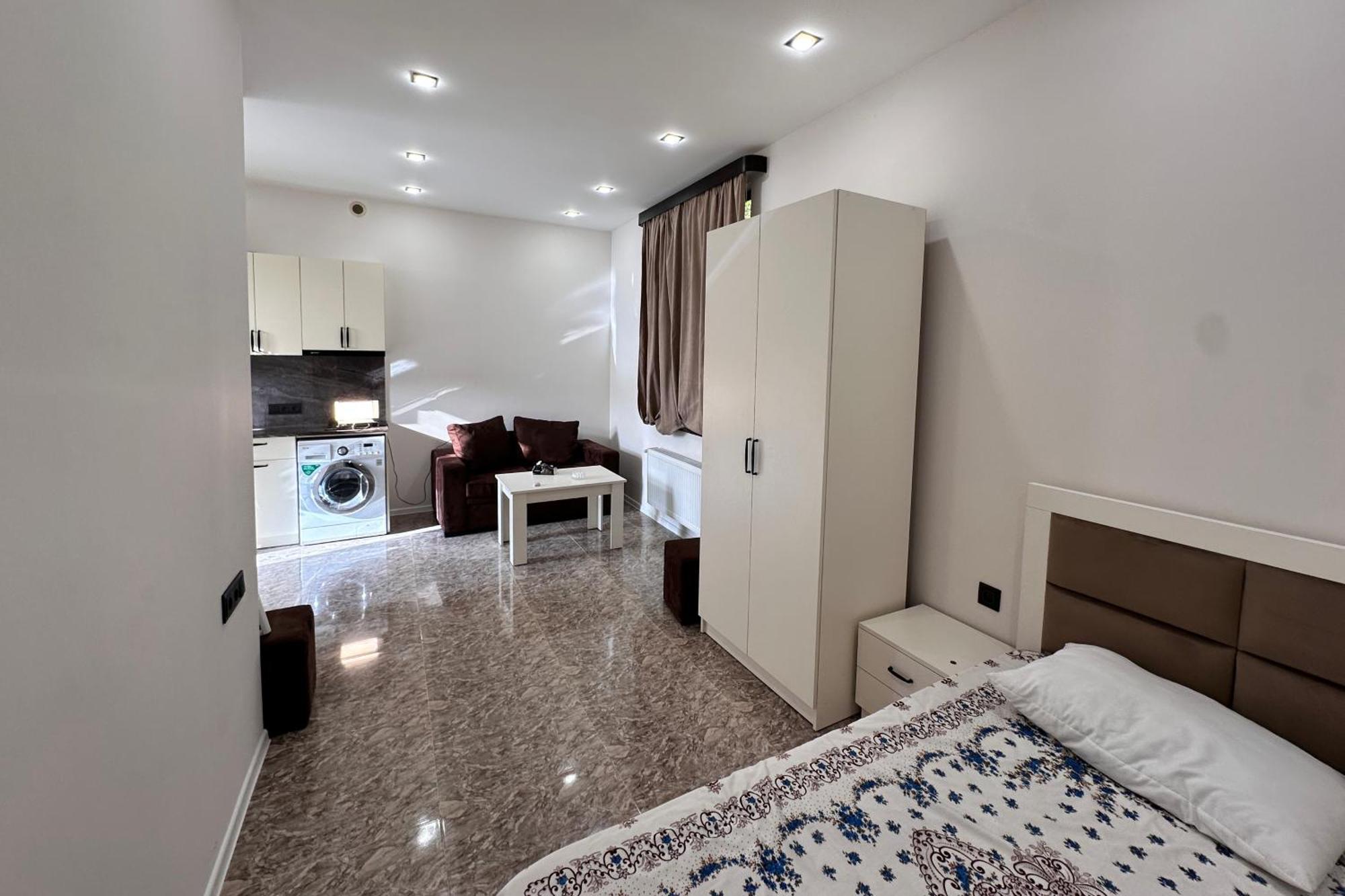 Cosy Studio With Beautiful Garden Erevan Exterior foto